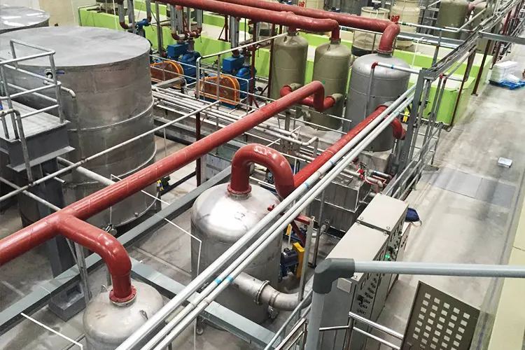 Vacuum system - Robotic Tableware Making Machine